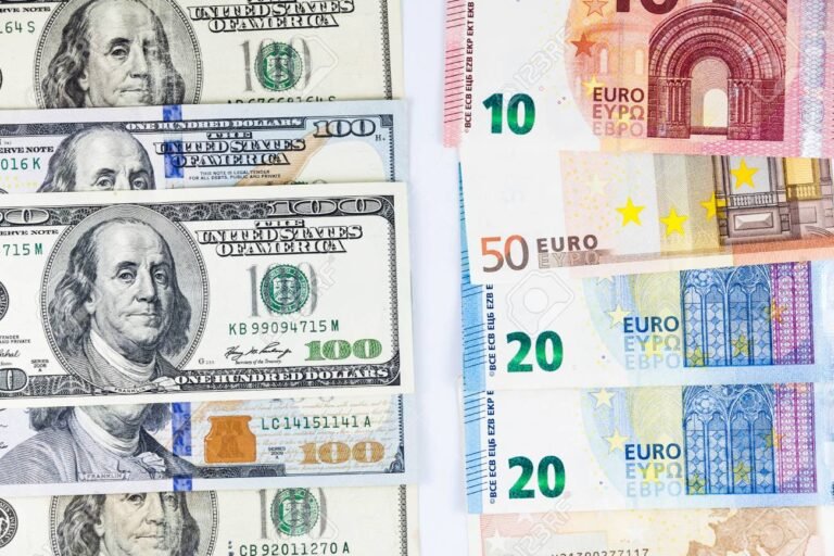 Come Cambiare Dollari USA in Euro al Miglior Tasso di Cambio 4 Come Cambiare Dollari USA in Euro al Miglior Tasso di Cambio