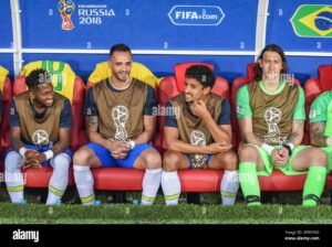 Cos'è un banco da Brasil e come viene utilizzato nel calcio 29 calciatore che esulta in panchina brasiliana