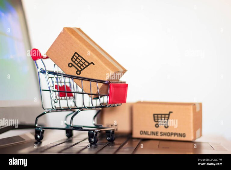 Come Aprire uno Shop Online e Avviare il Tuo E-commerce con Successo 37 carrello della spesa digitale con pacchi spediti