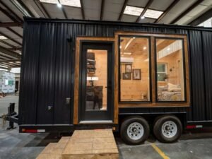 casa accogliente con etichetta di prezzo