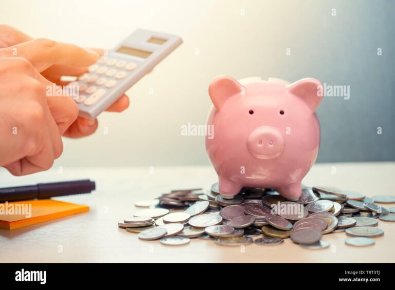 conto deposito con monete e calcolatrice