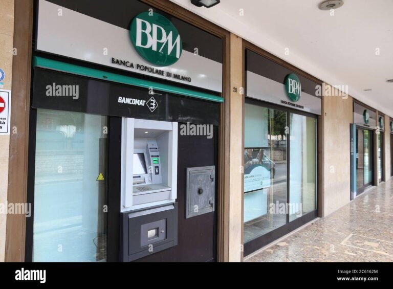 facciata filiale banca popolare di milano frosinone