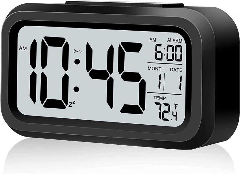 orologio digitale con documento elettronico luminoso