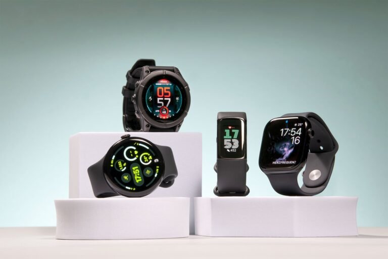 Quali smartwatch con NFC supportano Google Pay in Italia 2 smartwatch con schermo digitale e nfc attivo